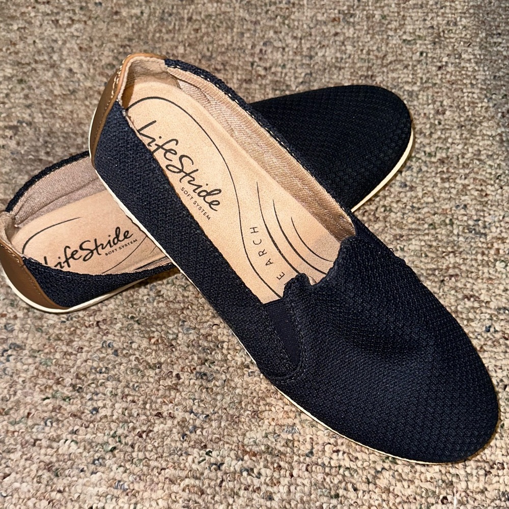 LifeStride Navy Blue Slip Ons